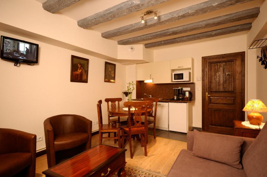 La Cour Du Bailli Suites & Spa Bergheim Zimmer foto