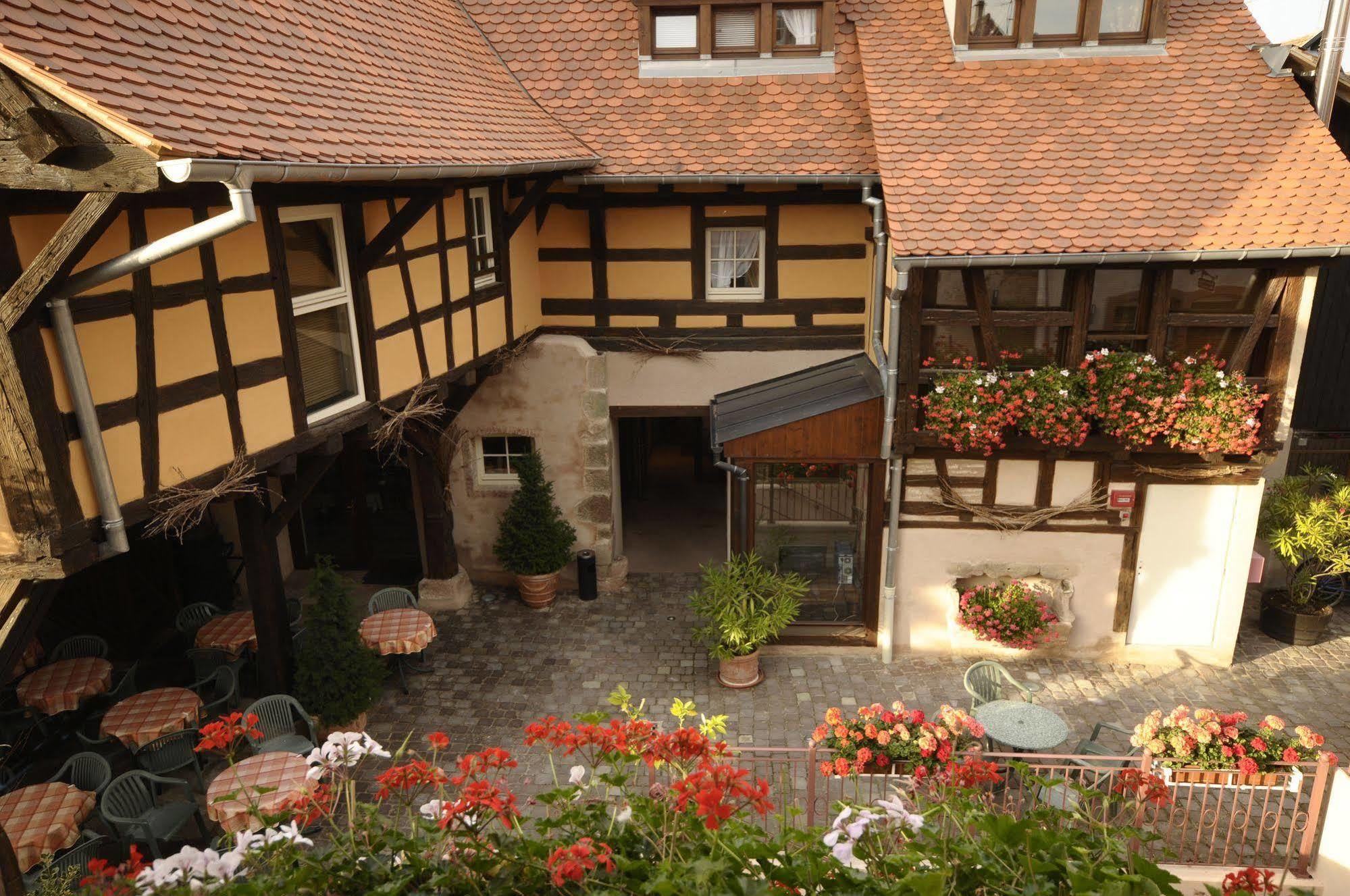 La Cour Du Bailli Suites & Spa Bergheim Exterior foto